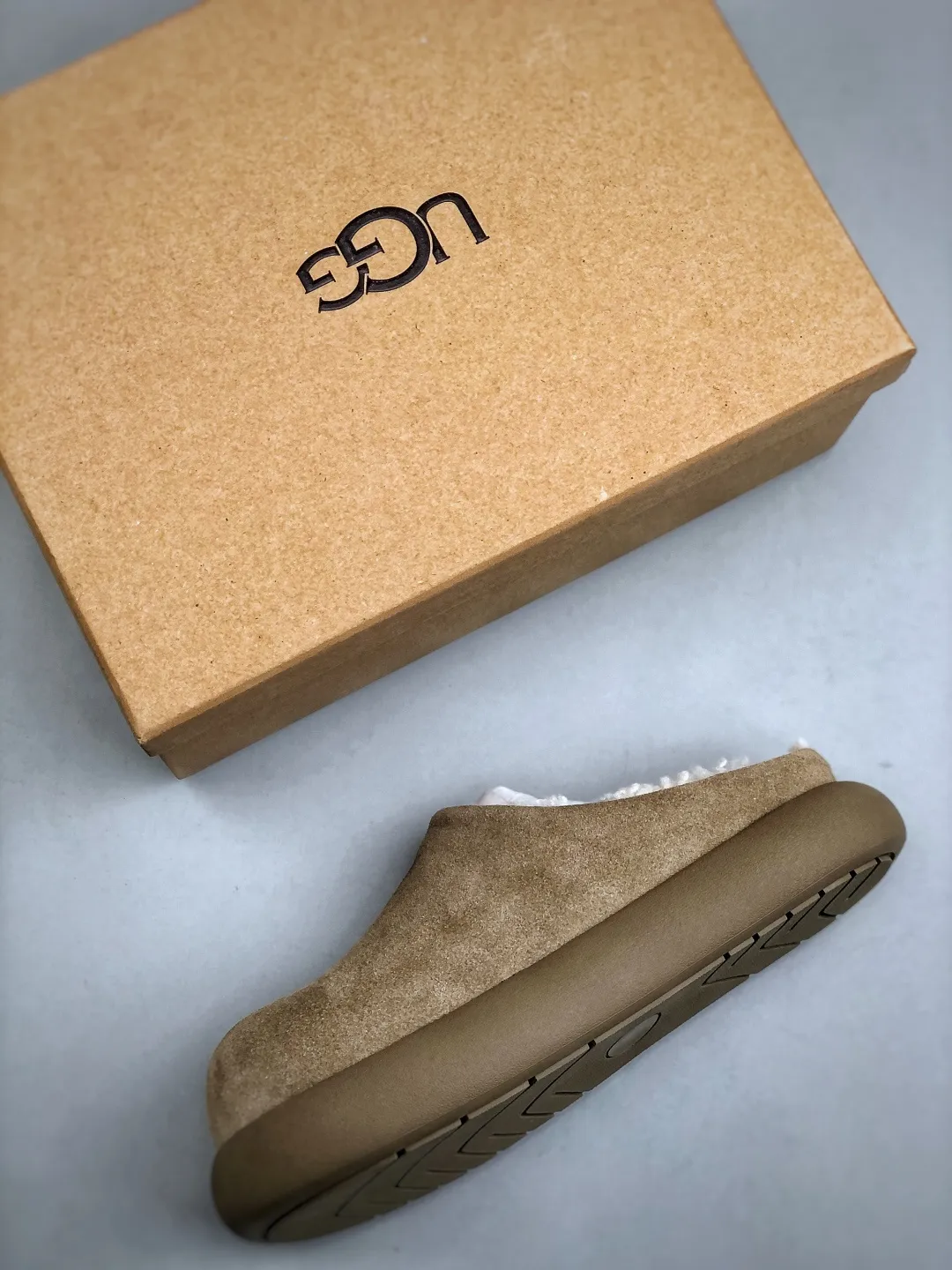 Local self-pickup 💰480 supports store release, the latest official revision and new style! The platform is exclusively for foreign trade UGG Tasman GTX winter neutral small potato snow shoes 1172790 Produced by the ten-year-old brand shoemaking OEM production line. Pay attention to every detail. Longfeng A-grade genuine sheep fur is integrated. Completely built in accordance with the ZP process. Size: 35-40